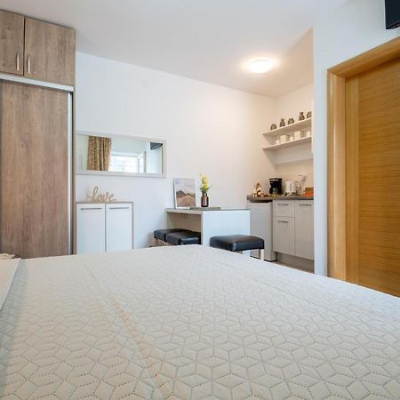 Apartmani Iva Неум Экстерьер фото